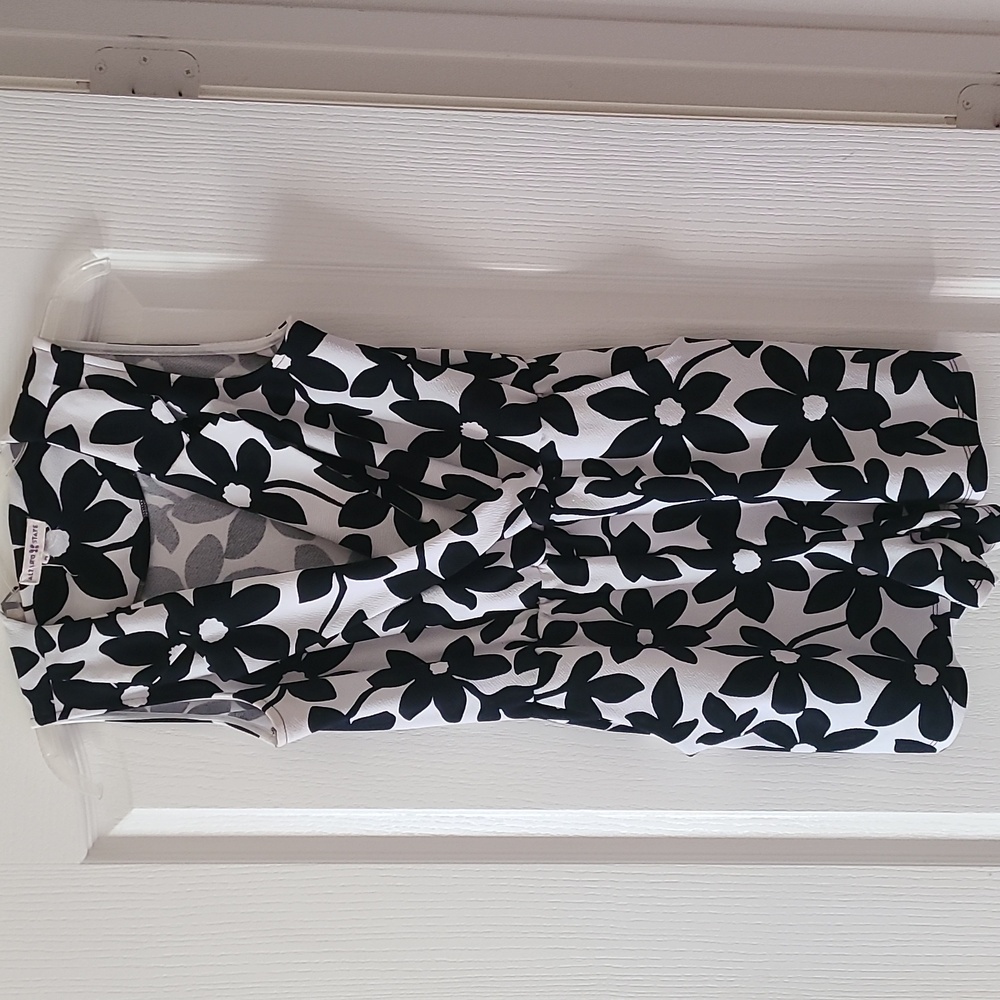 Altar'd State Romper Black/White Floral Sleeveless Women Sz M